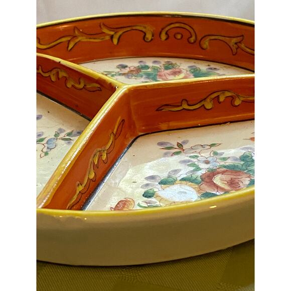 Japanese painted ceramic plate w/ wood box - Picture 7 of 16